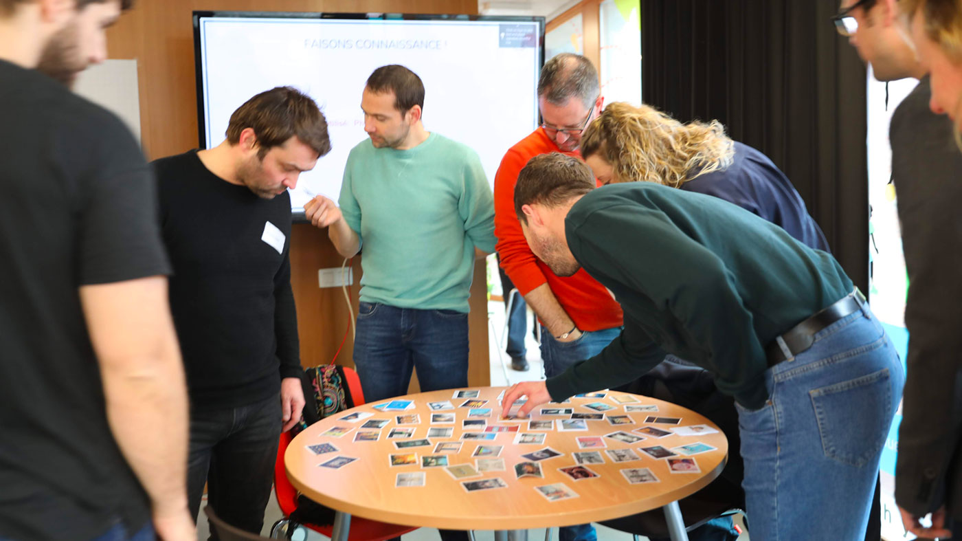 Article | Une base solide pour accompagner les porteurs de projets : le Design Thinking